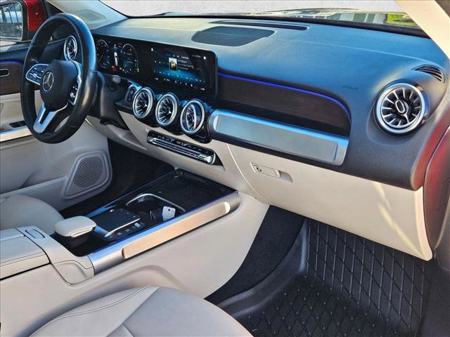 Certified 2022 Mercedes-Benz GLB 250 4MATIC image 22