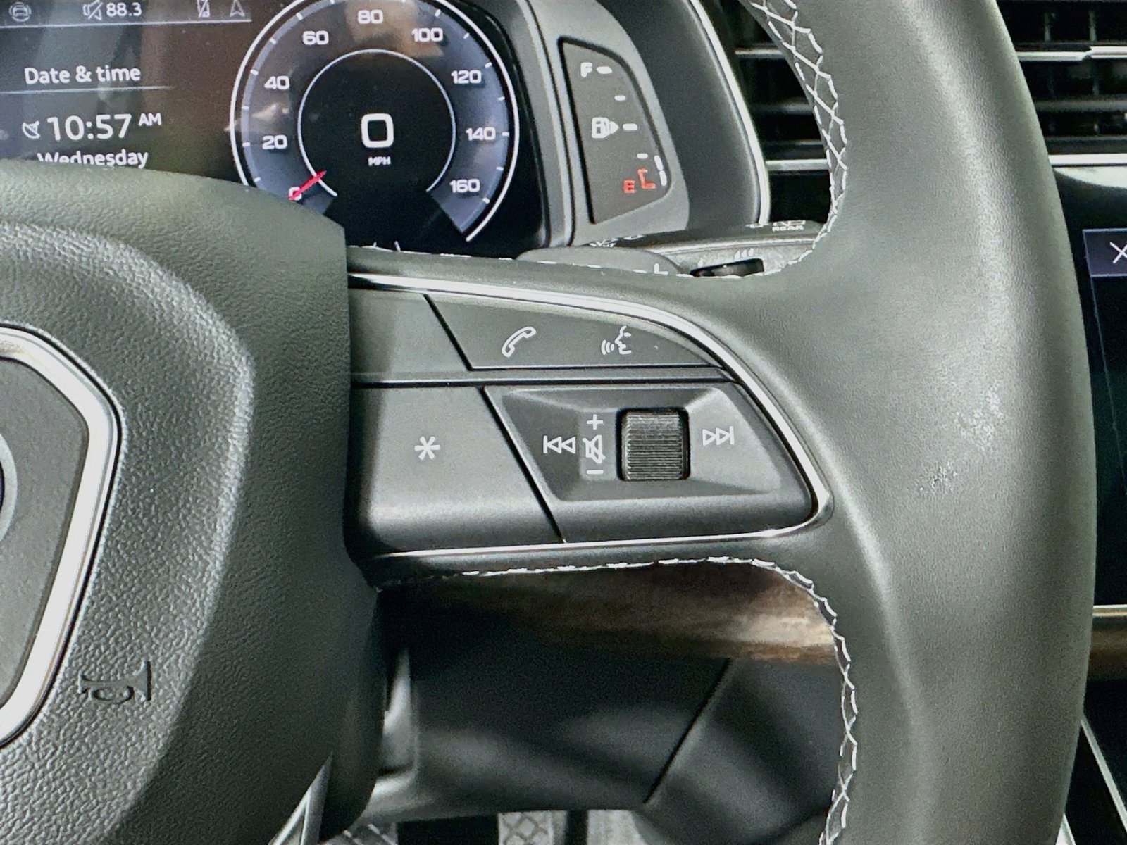 New 2027 Audi Q8 Premium Plus AWD/4WD image 19