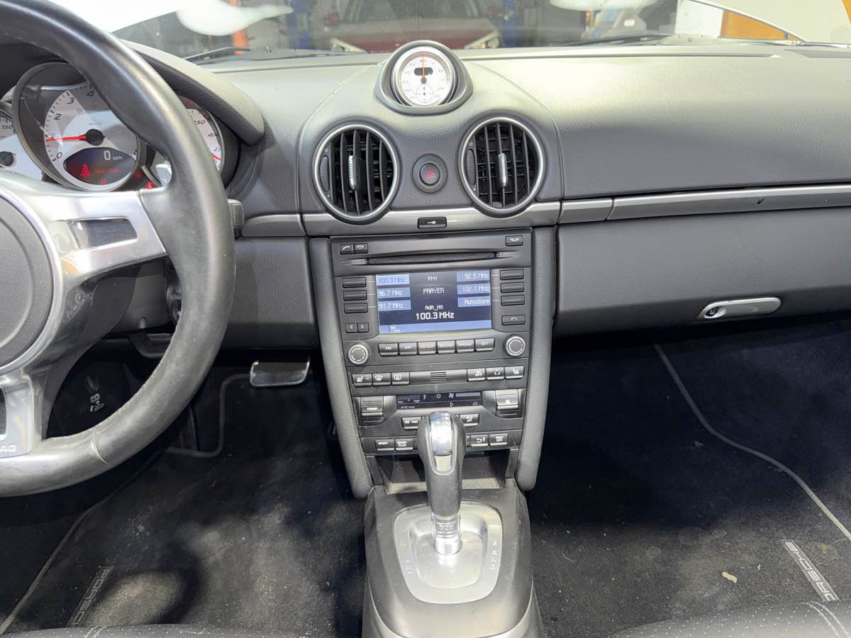 Used 2011 Porsche Boxster S RWD image 21
