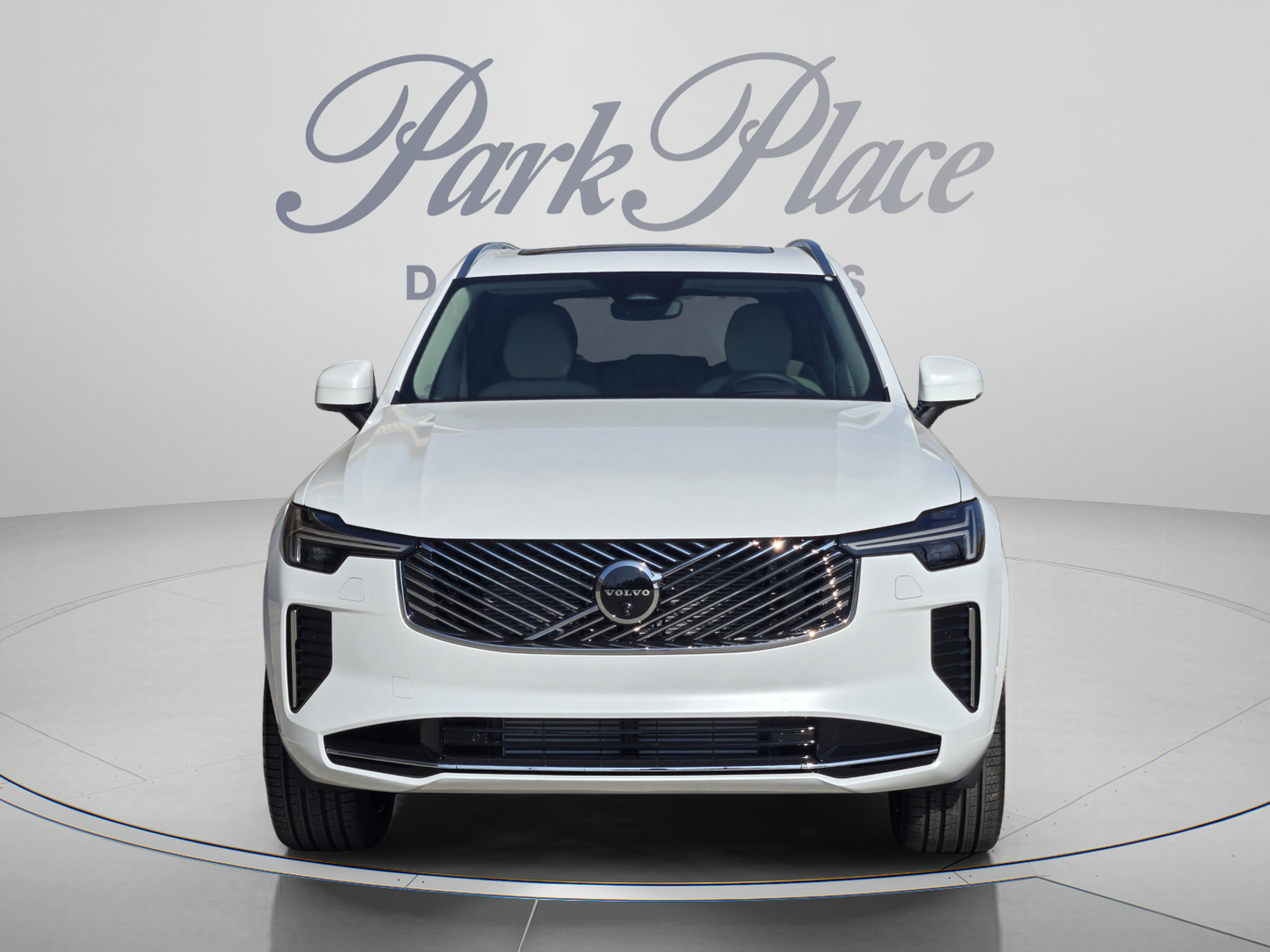 New 2026 Volvo XC90 T8 Ultra w/ Protection Package Premier AWD/4WD image 9