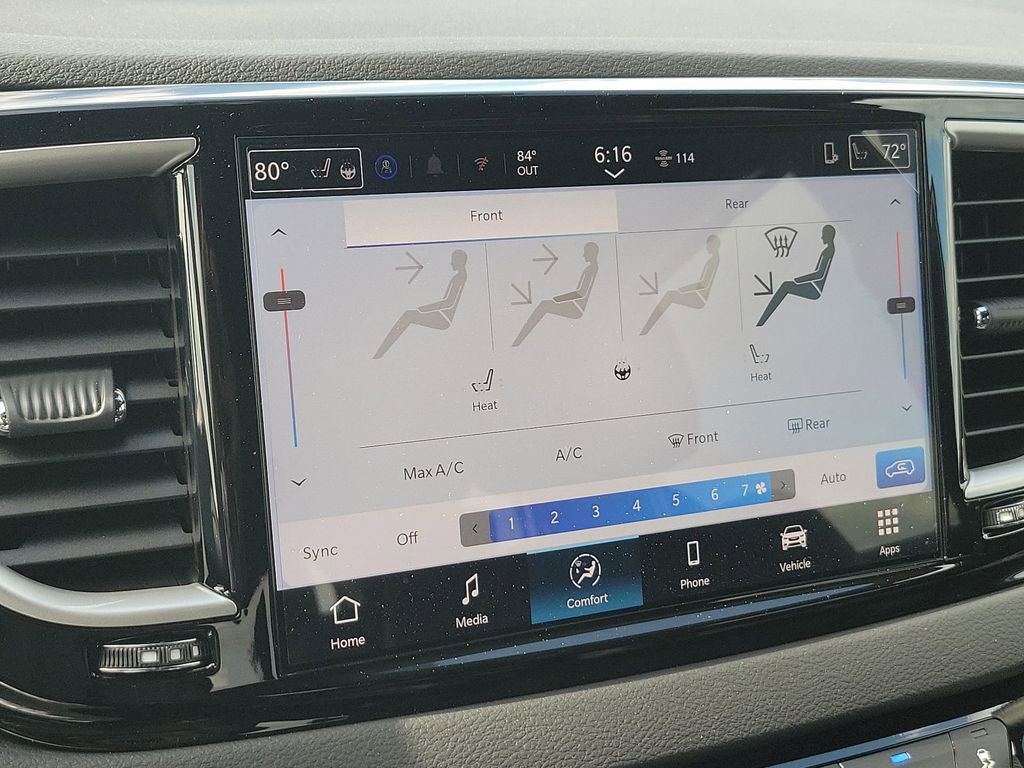 New 2026 Chrysler Voyager LX image 32