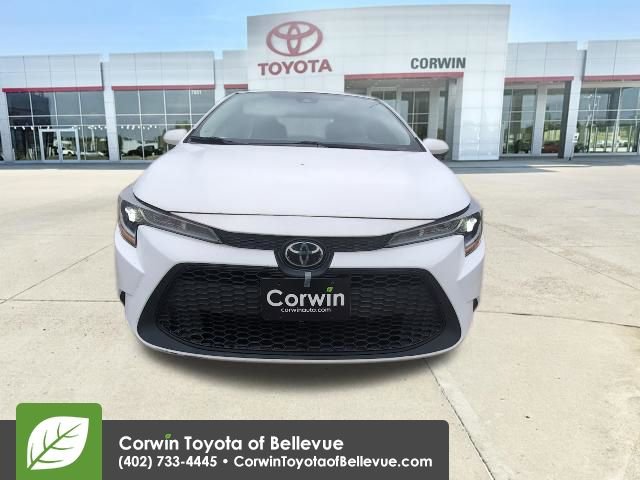Used 2022 Toyota Corolla LE FWD image 14