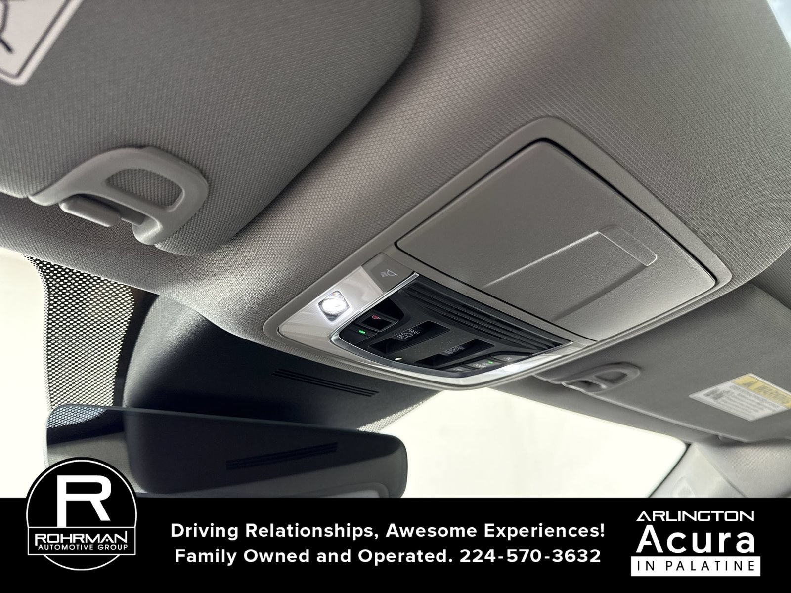 Certified 2025 Acura MDX w/ Technology Package AWD/4WD image 11