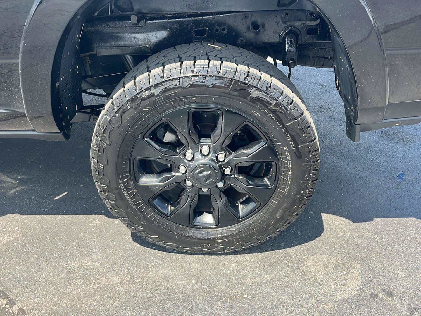 Used 2019 RAM 2500 Limited AWD/4WD image 35