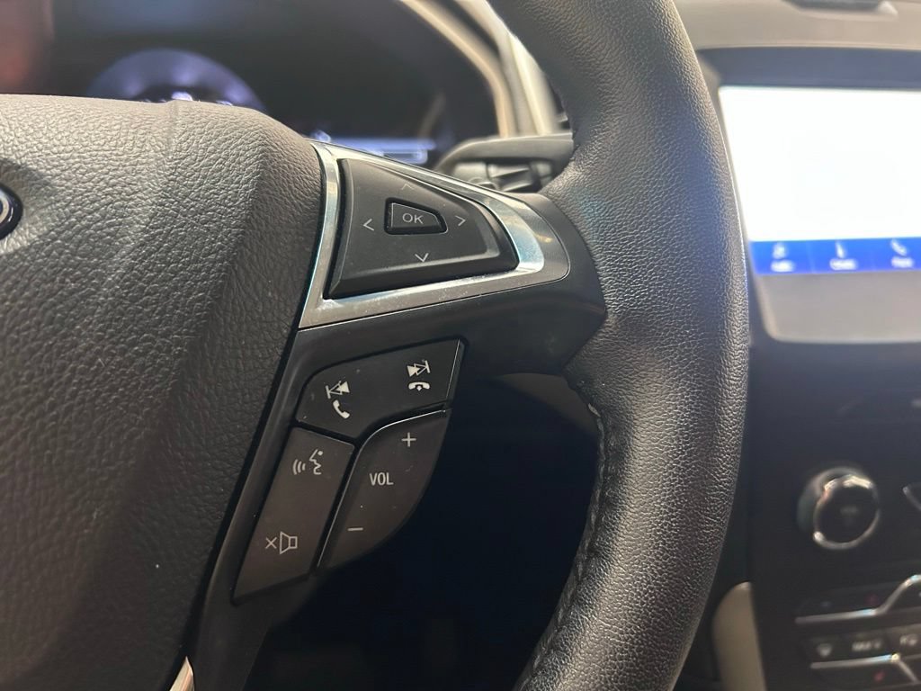 Used 2020 Ford Edge SEL w/ Convenience Package AWD/4WD image 10