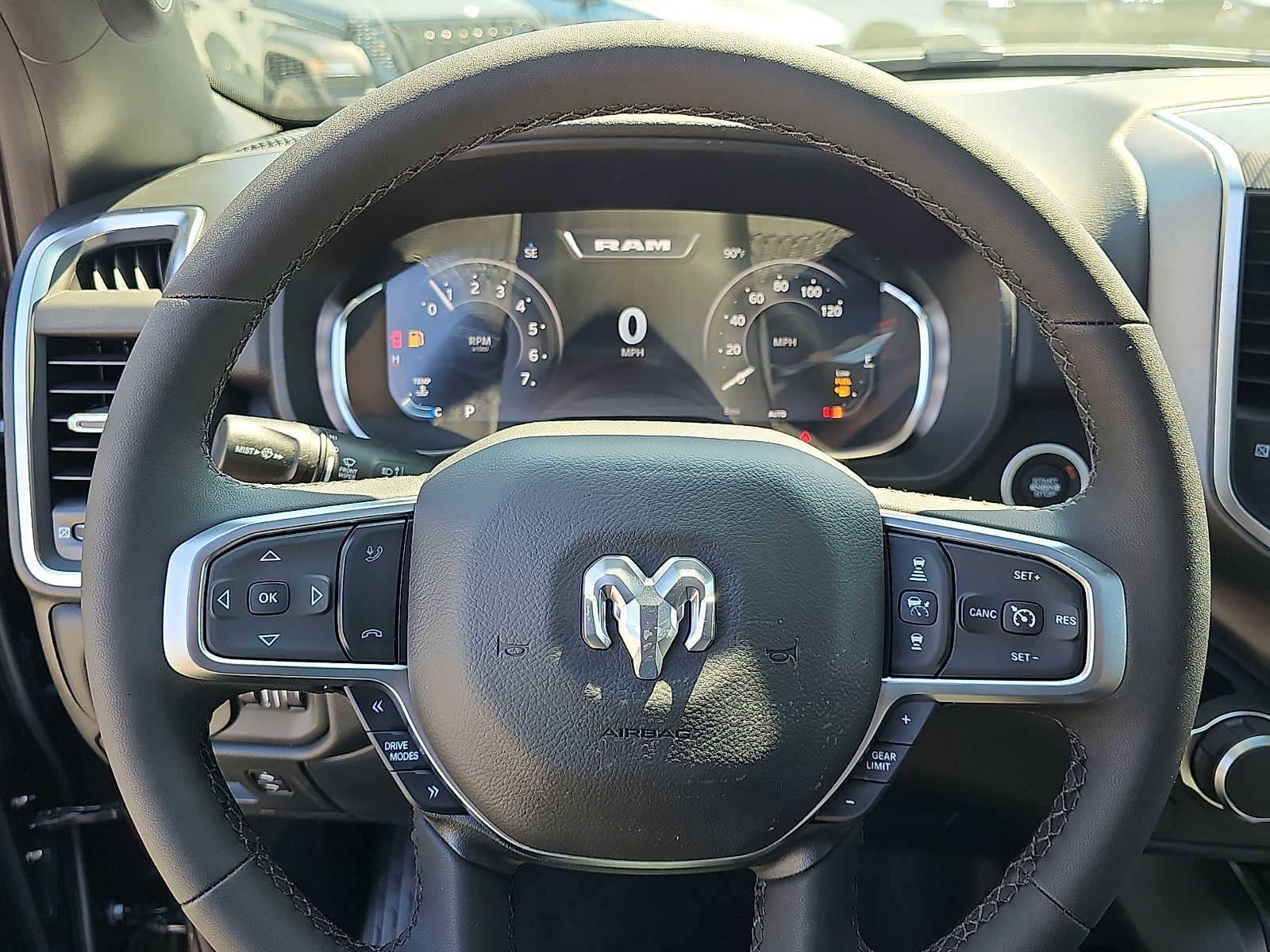 New 2026 RAM 1500 Big Horn AWD/4WD image 15