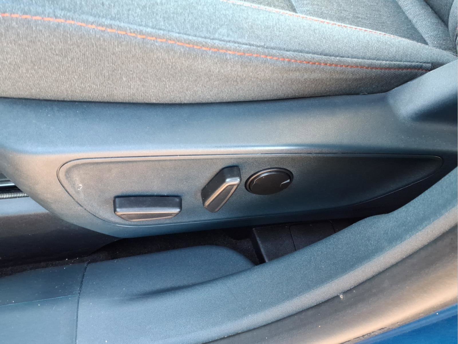 Used 2024 Ford Maverick XLT w/ XLT Luxury Package image 12