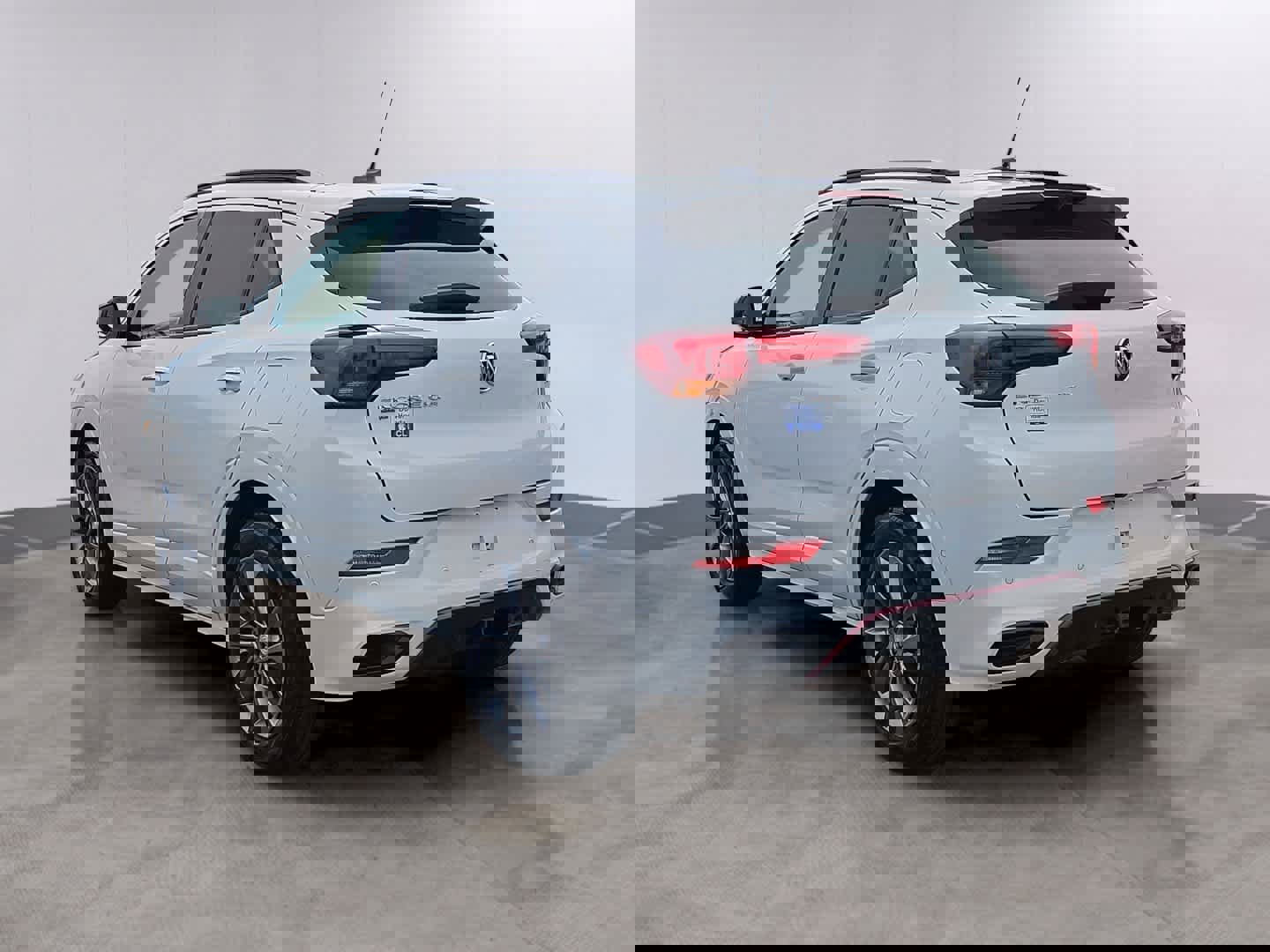 Used 2020 Buick Encore GX Essence w/ Experience Buick Package image 6