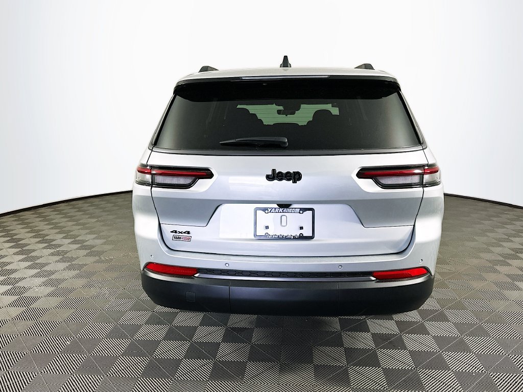 New 2026 Jeep Grand Cherokee L 4WD image 9