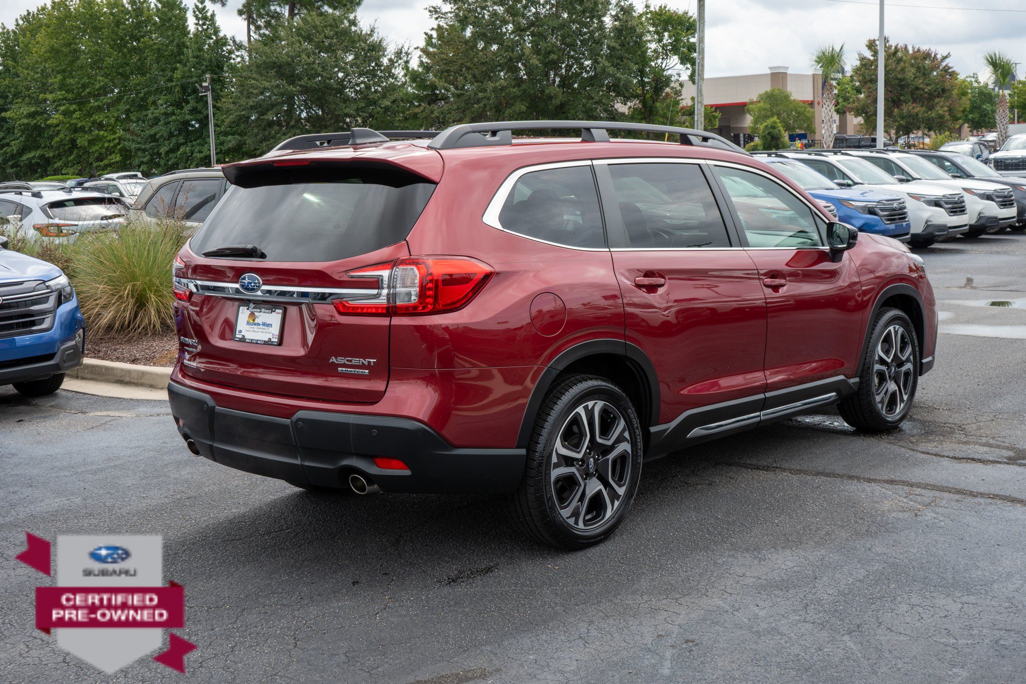 Used 2024 Subaru Ascent Limited AWD/4WD image 3