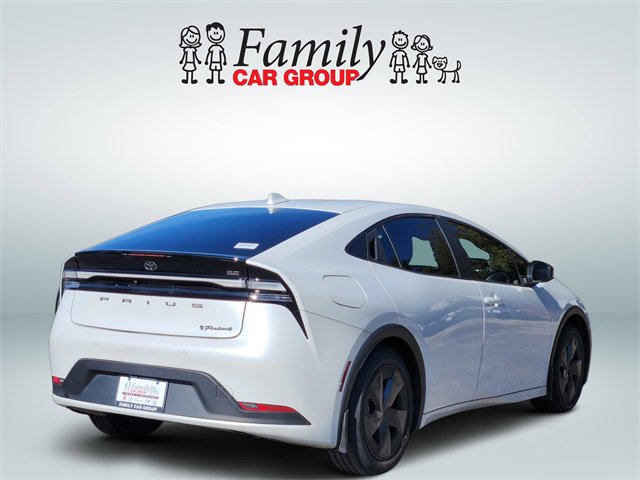 Certified 2024 Toyota Prius Prime SE image 4