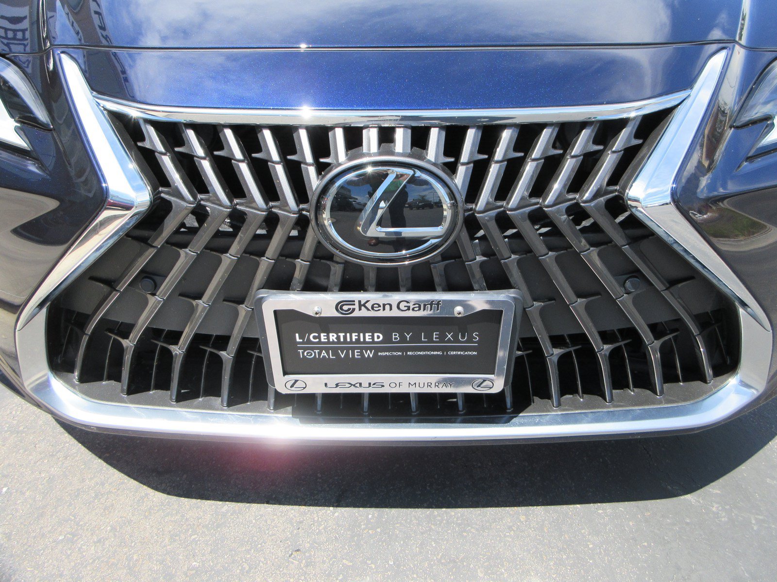 Used 2025 Lexus ES 300h w/ Premium Package FWD image 15