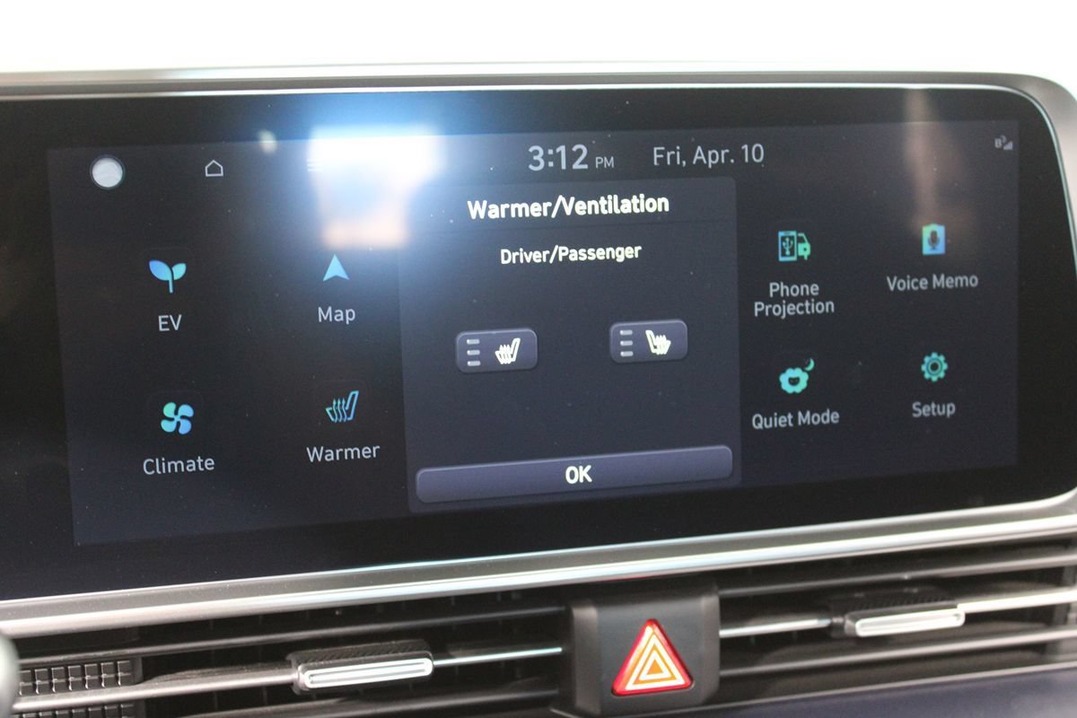 Used 2024 Hyundai Ioniq 6 Limited RWD image 16