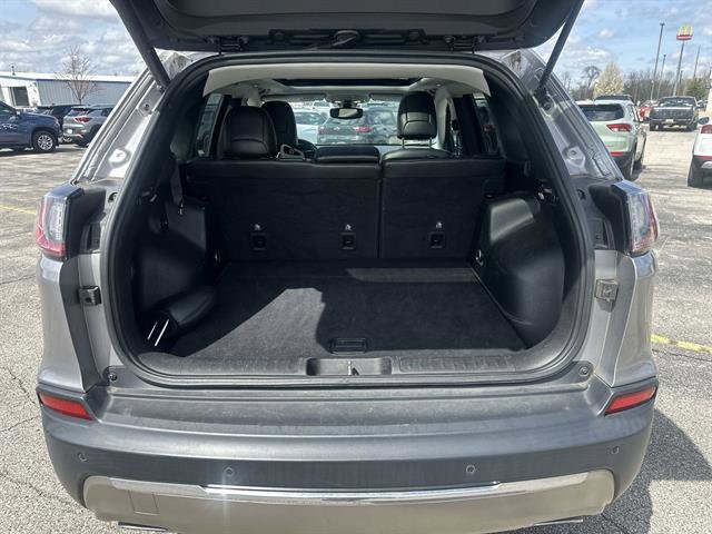 Used 2019 Jeep Cherokee Limited AWD/4WD image 19
