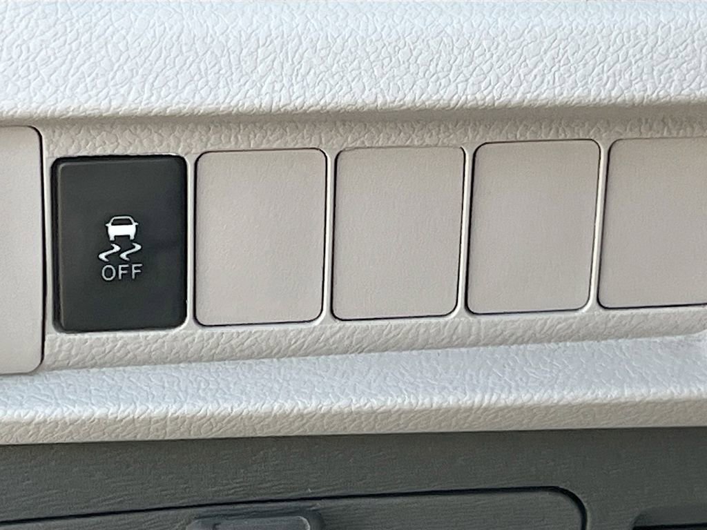 Used 2020 Toyota Sienna LE FWD image 10