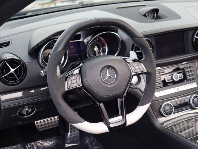 Used 2015 Mercedes-Benz SL 63 AMG image 24