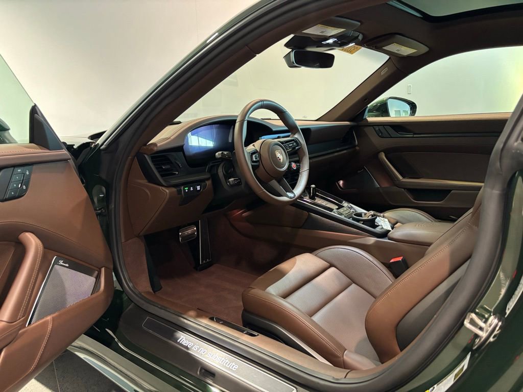 New 2026 Porsche 911 Carrera image 4