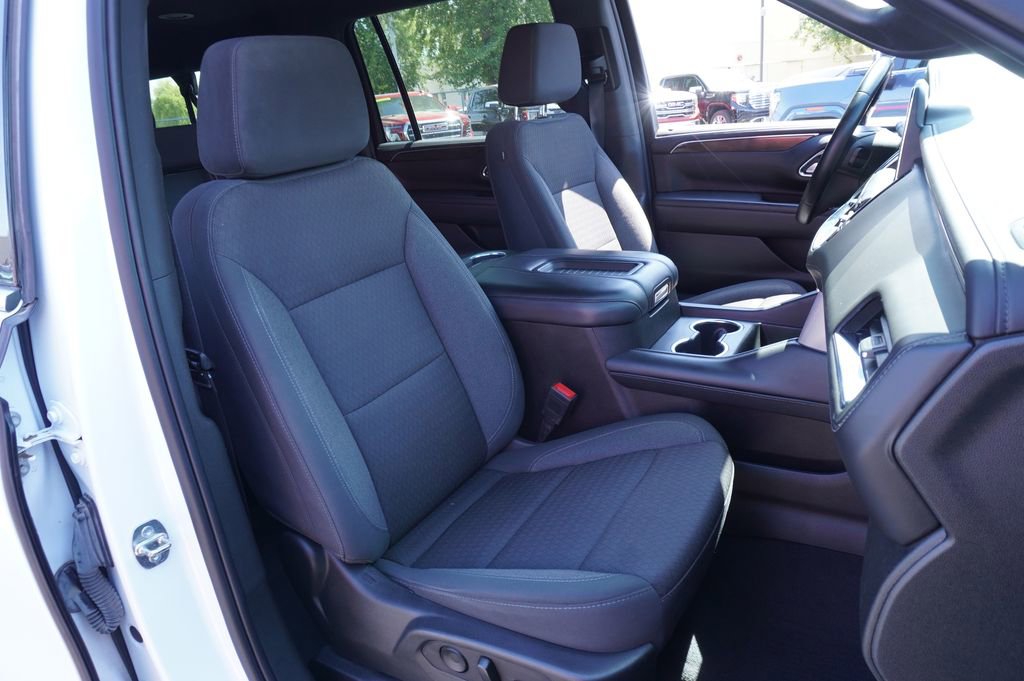 Used 2023 GMC Yukon XL SLE w/ Gmc Pro Safety Plus Package image 13