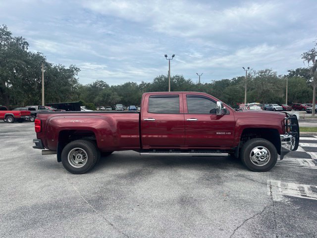 Used 2015 Chevrolet Silverado 3500 LT w/ LT Fleet Convenience Package AWD/4WD image 6
