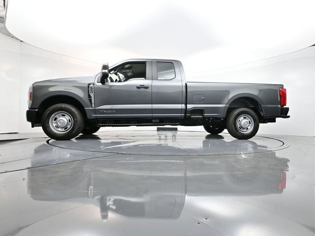 New 2026 Ford F250 XL image 29