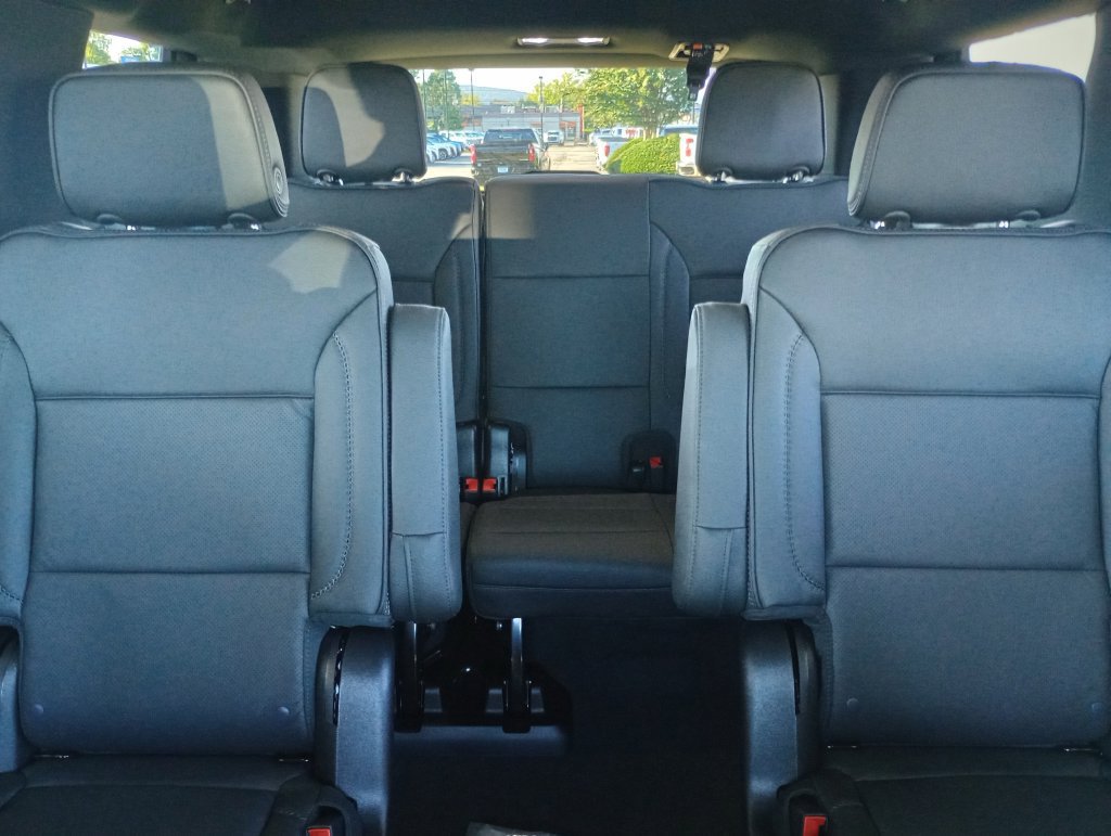 New 2026 GMC Yukon Denali w/ Denali Reserve Package AWD/4WD image 20