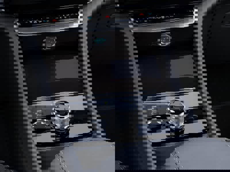 New 2026 Jeep Grand Cherokee Altitude image 24