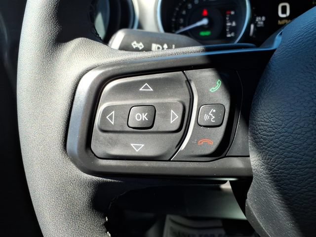 Used 2023 Jeep Wrangler Unlimited w/ Sun & Screen Package AWD/4WD image 28