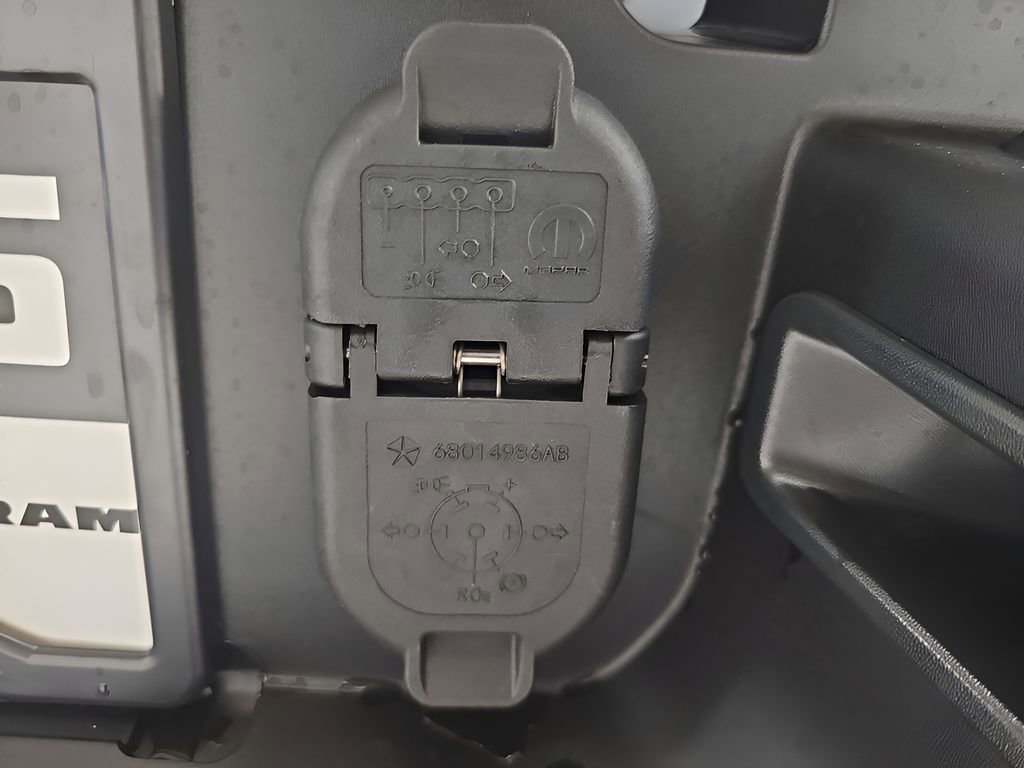 New 2026 RAM 3500 Tradesman image 32