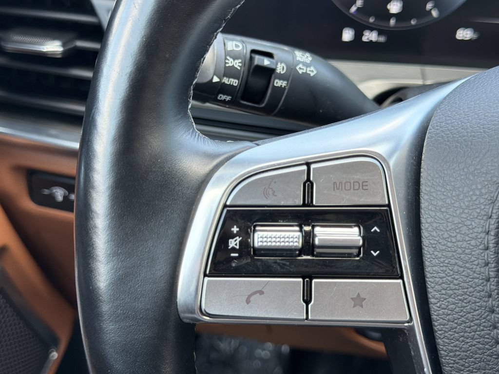 Used 2024 Kia Telluride SX Prestige X-Pro AWD/4WD image 12