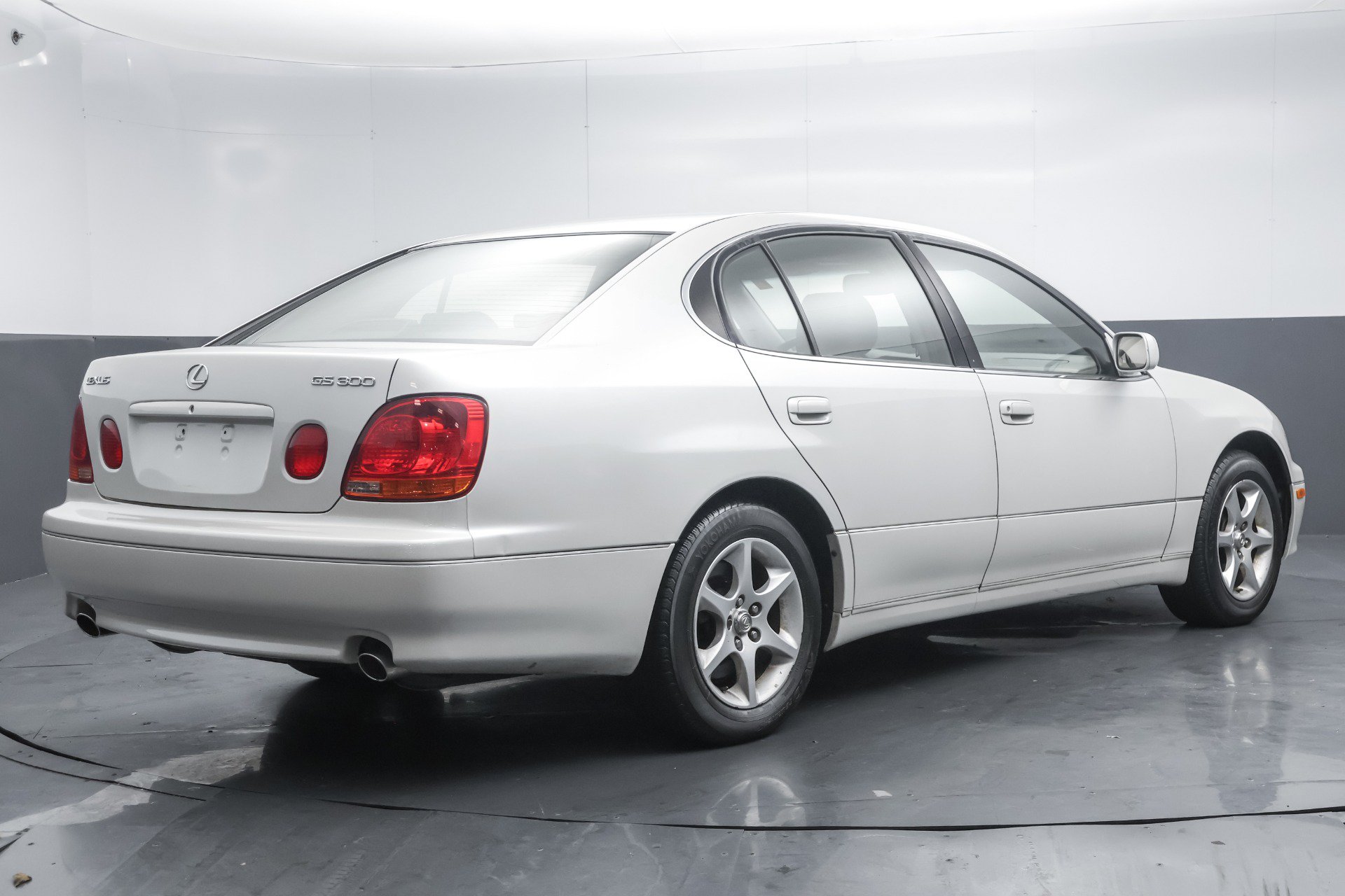 Used 2003 Lexus GS 300 w/ Leather Trim Pkg RWD image 3