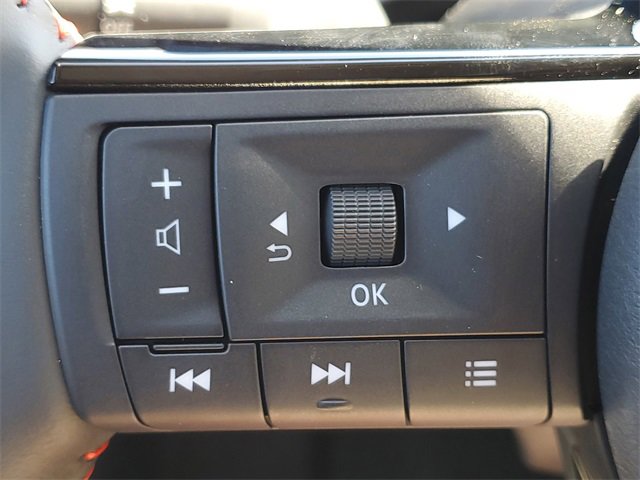 New 2026 Nissan Kicks SR w/ Cold Weather Package image 8