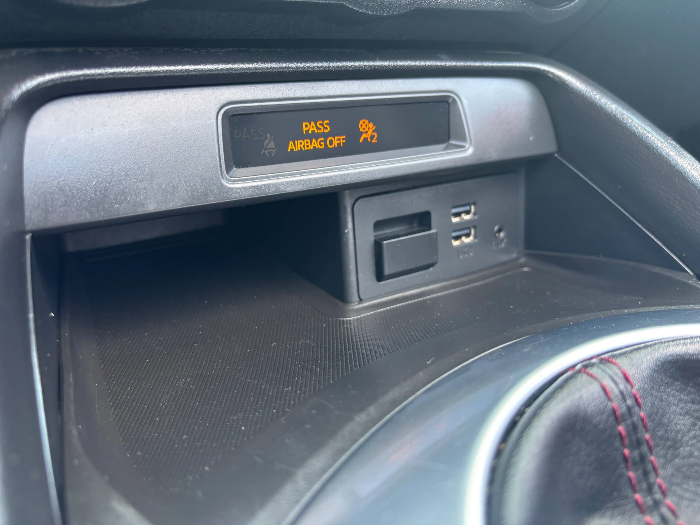 Used 2017 MAZDA MX-5 Miata Club w/ Brembo/BBS Package image 25