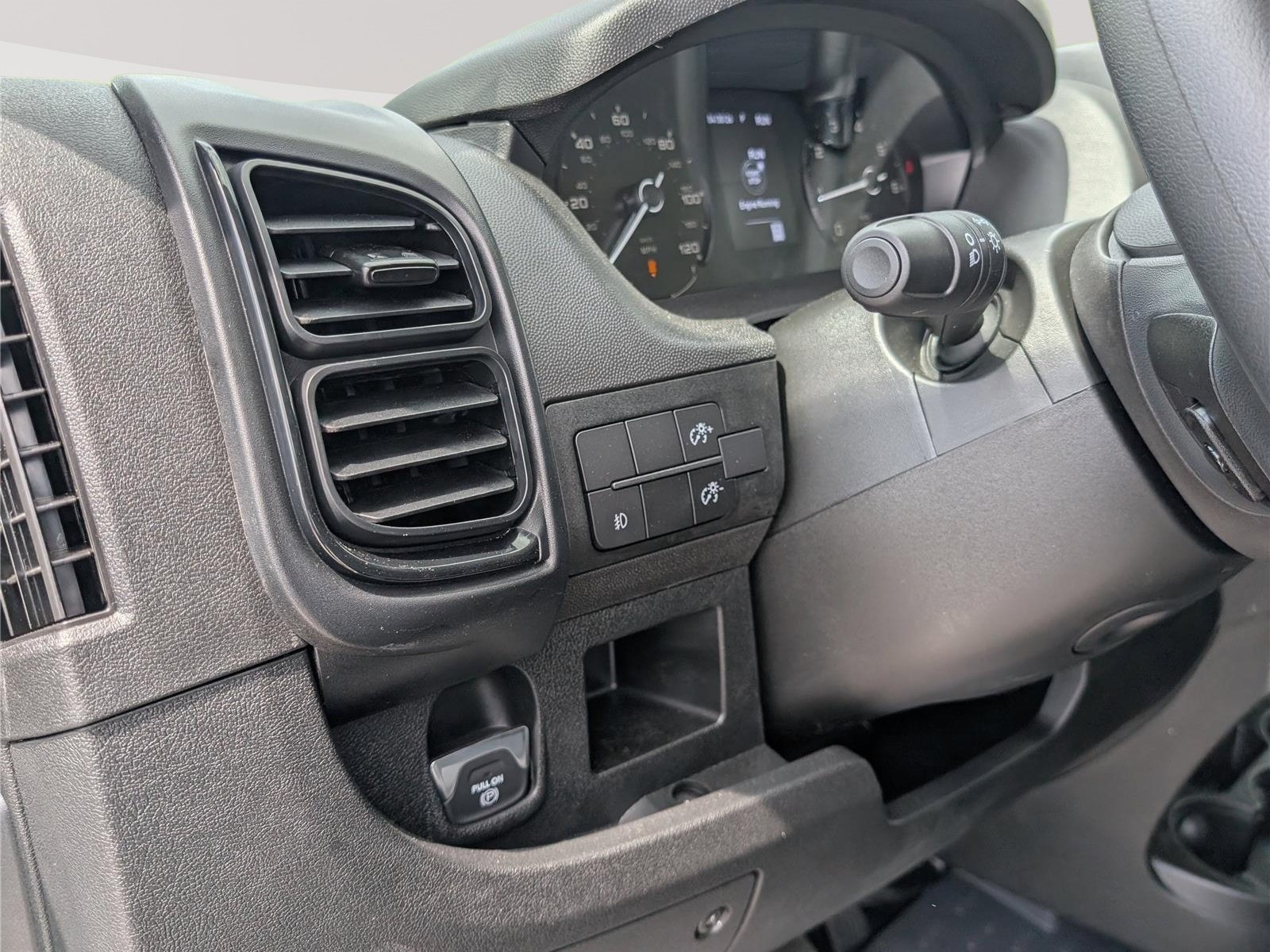 New 2026 RAM ProMaster 1500 w/ Convenience Group FWD image 11