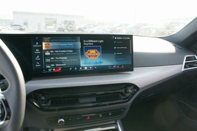 Used 2025 BMW 330i xDrive Sedan image 21