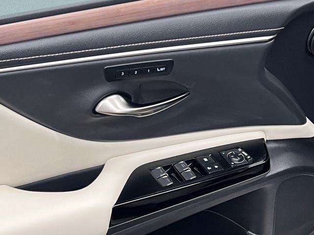 Certified 2024 Lexus ES 350 w/ Premium Package FWD image 10