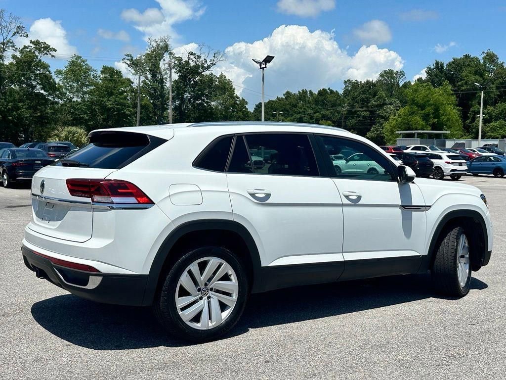 Used 2023 Volkswagen Atlas Cross Sport SE FWD image 26
