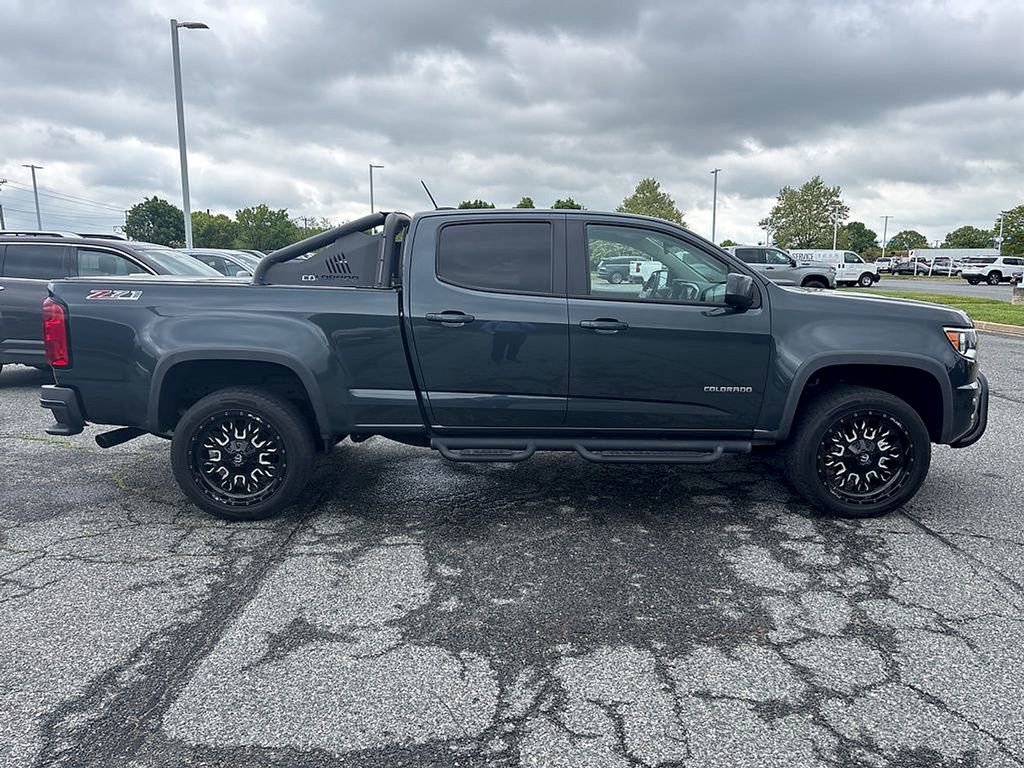 Used 2017 Chevrolet Colorado Z71 AWD/4WD image 8
