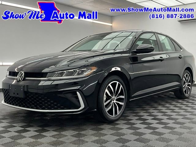 Used 2025 Volkswagen Jetta SE image 1