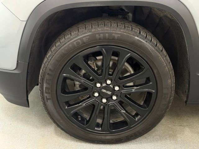 Used 2023 GMC Acadia SLE w/ Driver Convenience Package AWD/4WD image 31
