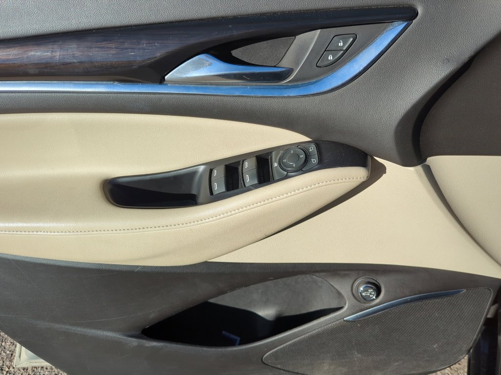 Used 2019 Buick Enclave Essence w/ Trailering Package, 5000 lbs. AWD/4WD image 10