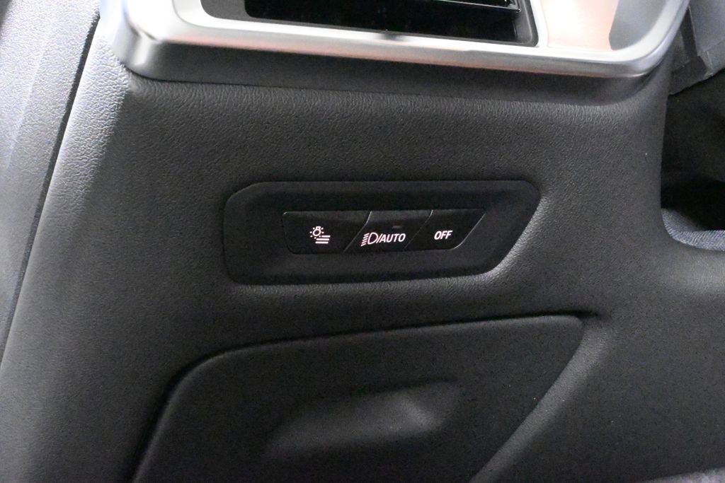 Used 2026 BMW X5 xDrive50e w/ M Sport Package image 27