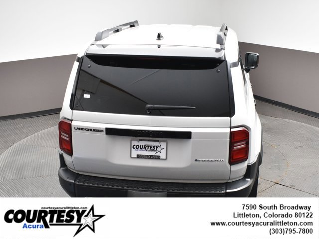 Used 2024 Toyota Land Cruiser image 40