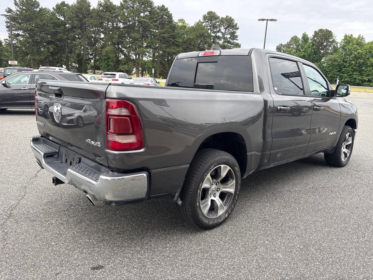 Used 2023 RAM 1500 Laramie AWD/4WD image 9