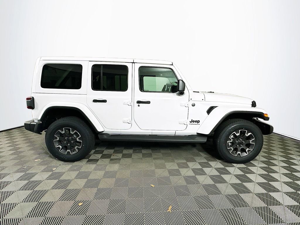 New 2026 Jeep Wrangler Unlimited Sahara AWD/4WD image 10