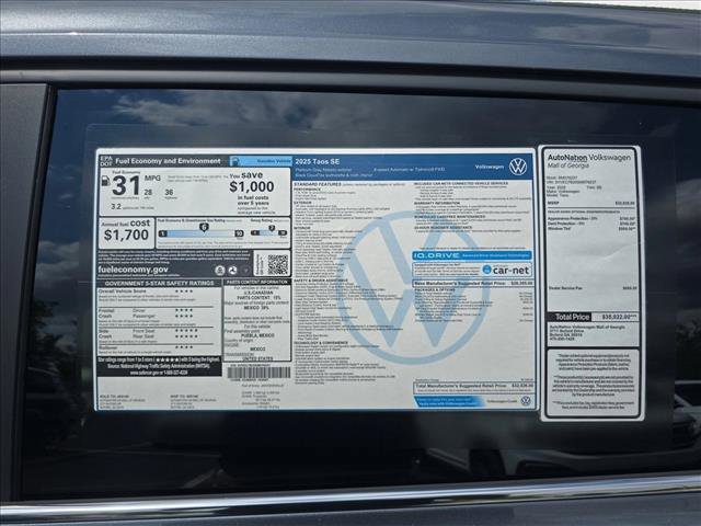 New 2025 Volkswagen Taos SE image 18