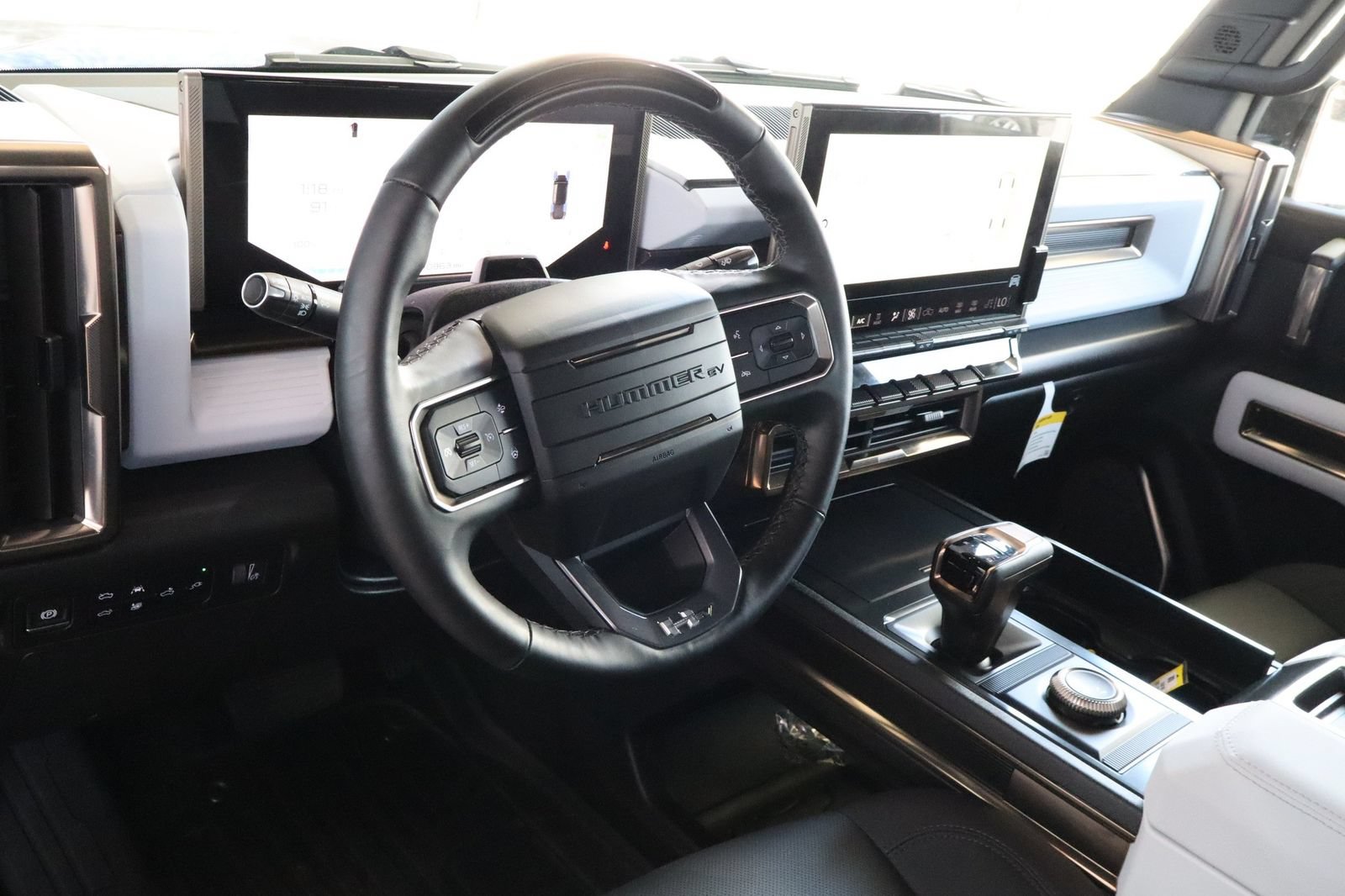 Used 2025 GMC Hummer EV 3X AWD/4WD image 18