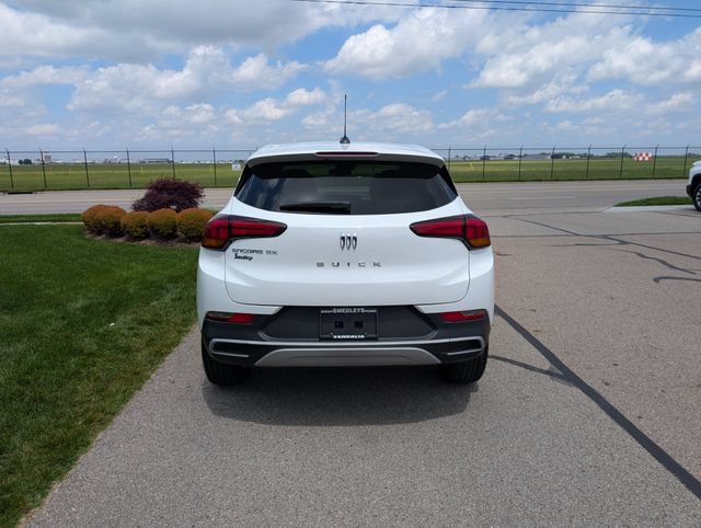 Used 2024 Buick Encore GX Preferred FWD image 7