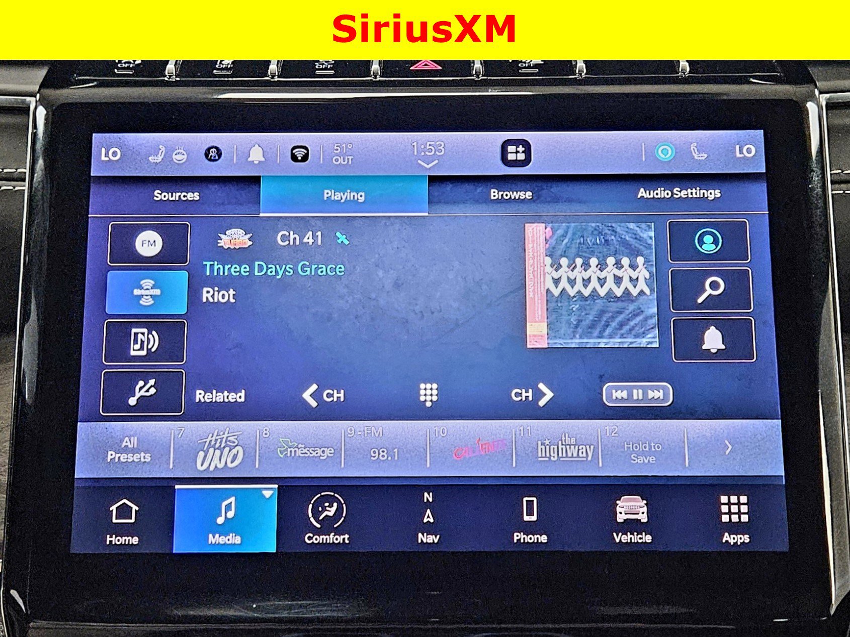 Used 2022 Jeep Grand Cherokee Overland w/ Luxury Tech Group IV image 16