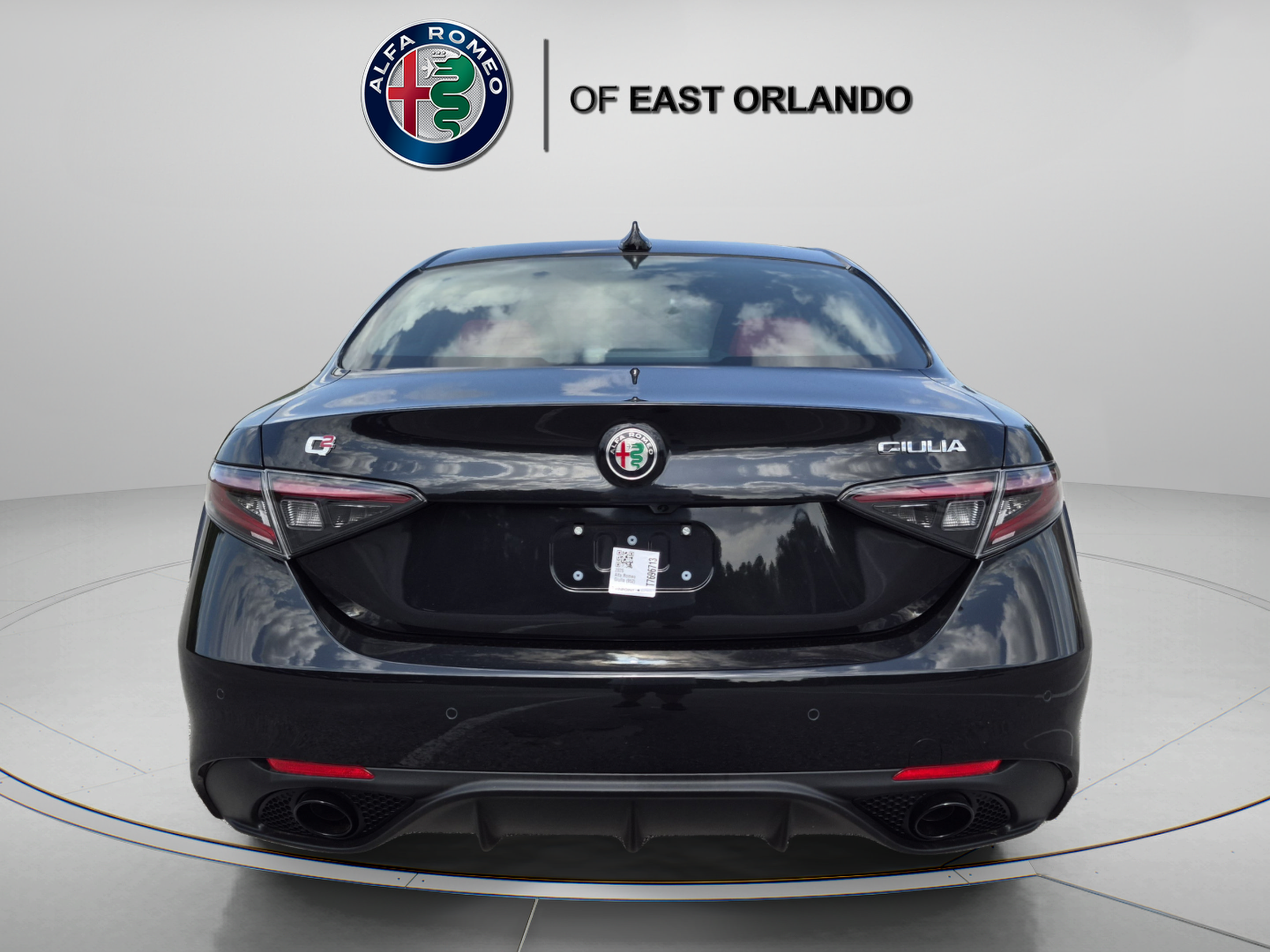 New 2026 Alfa Romeo Giulia w/ Driving Assist Package RWD image 6