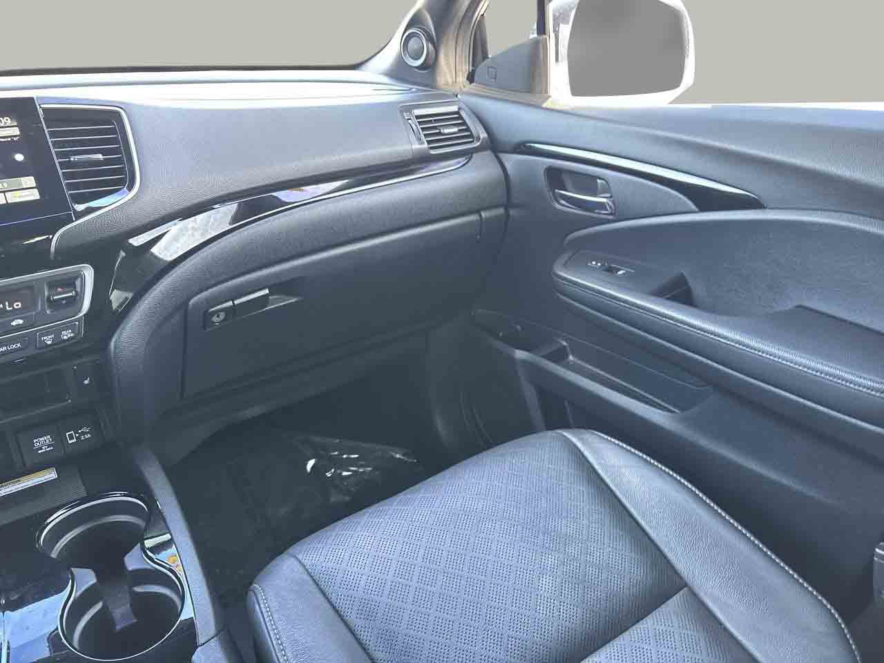 Used 2021 Honda Passport Touring image 10